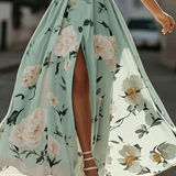 Amelia | Abito lungo in chiffon a fiori verde chiaro con spalle scoperte