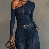 Giovanna | Top off-shoulder e gonna blu navy