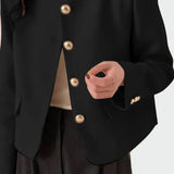 Blazer dalle linee eleganti — 3