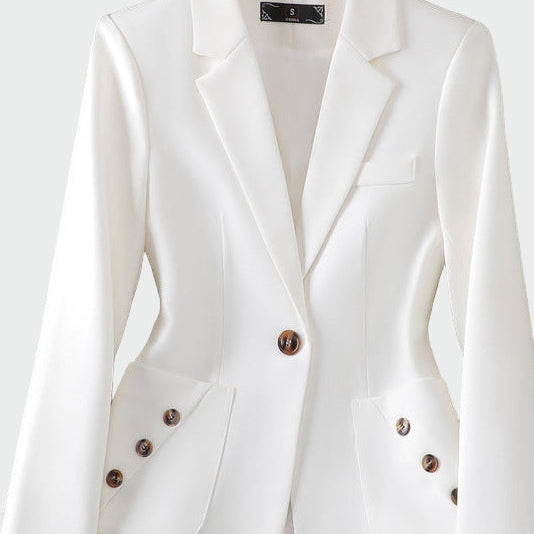 Cappotto dalle linee accattivanti — 1