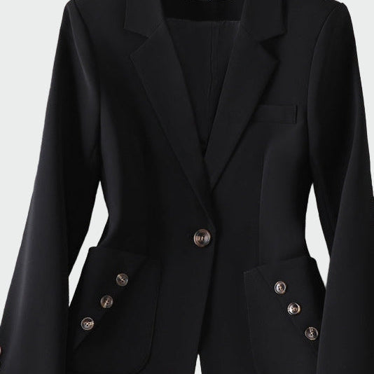 Cappotto dalle linee accattivanti — 2
