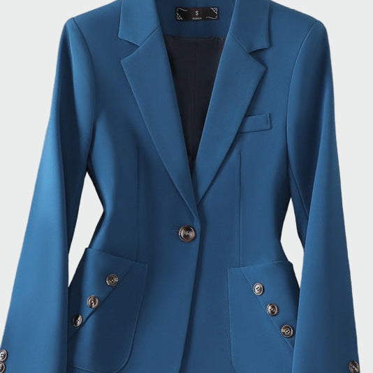 Cappotto dalle linee accattivanti — 3