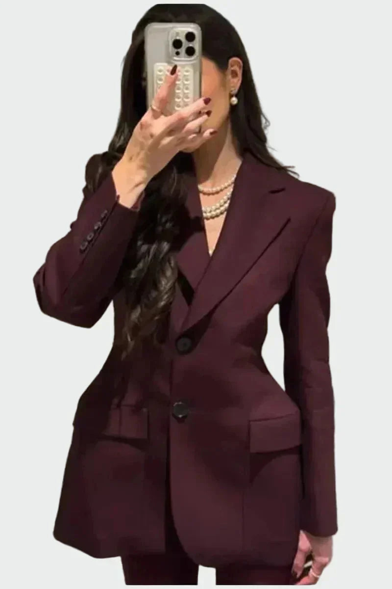 Blazer dalle linee espressive — 3