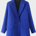 Cappotto oversize dalle linee moderne — 1