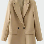 Cappotto oversize dalle linee moderne — 3