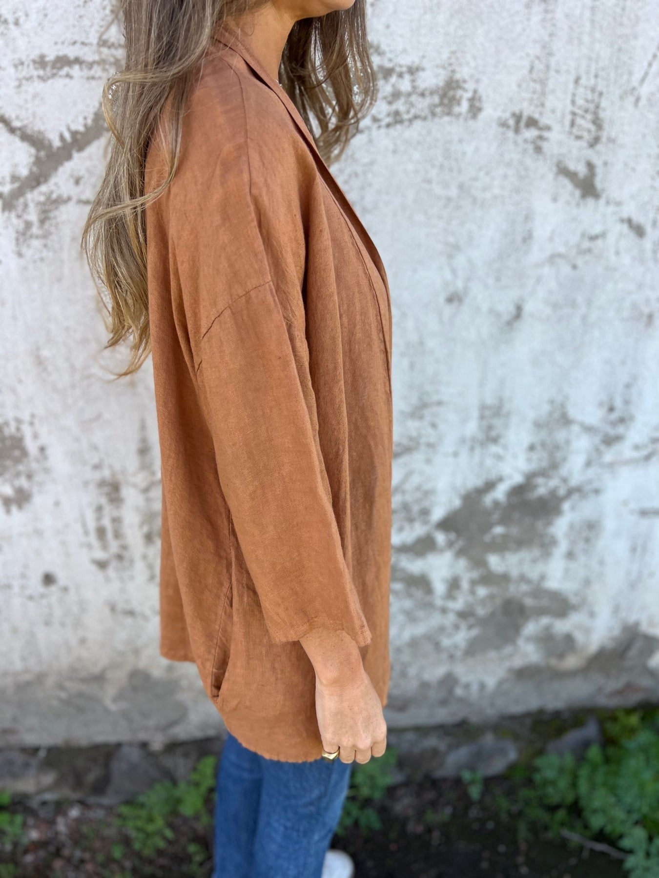 Cardigan in lino con volant — 4