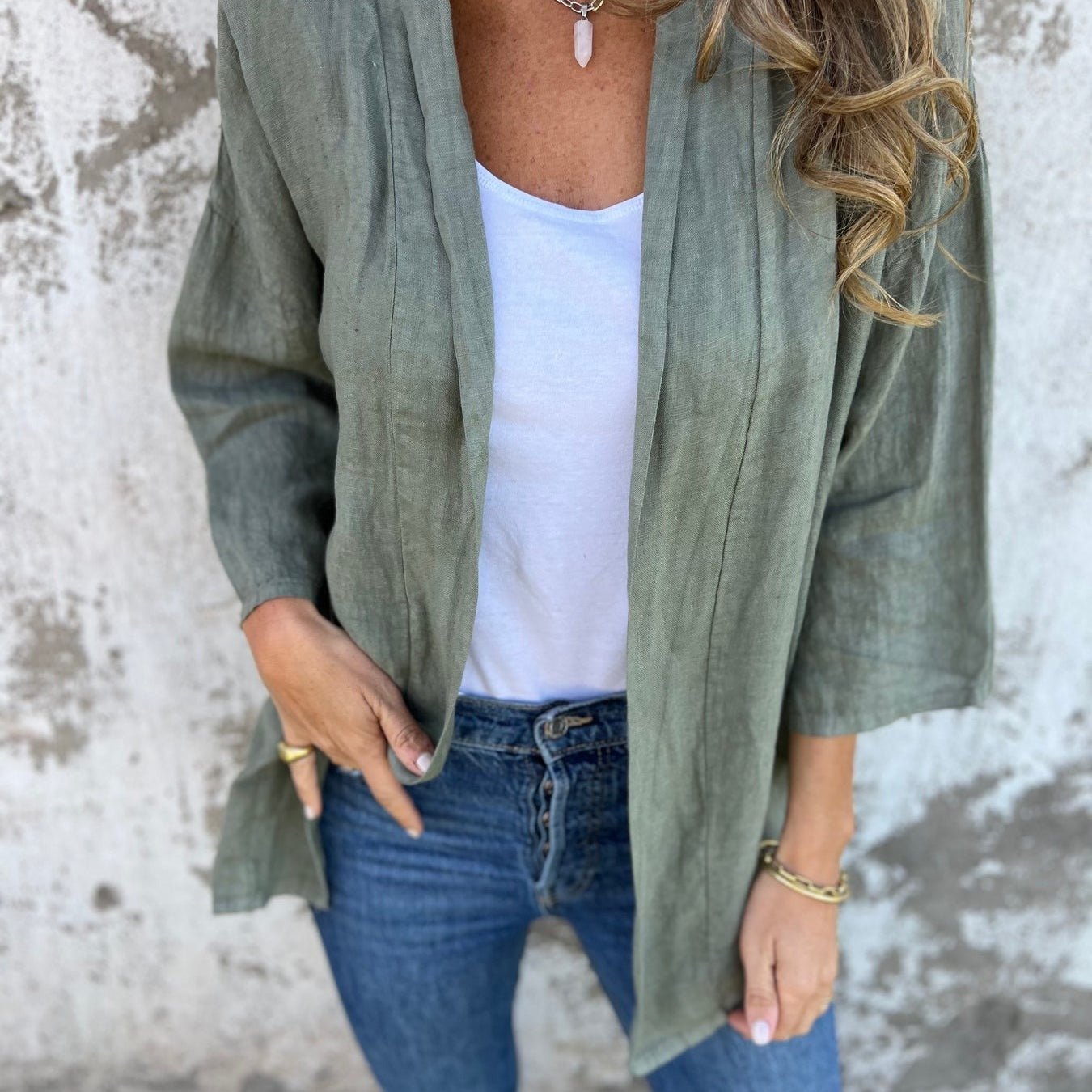 Cardigan in lino con volant — 9