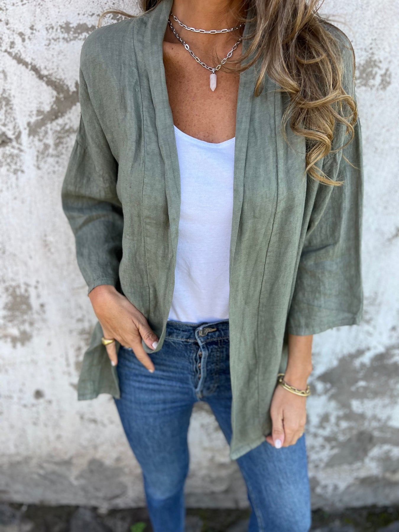 Cardigan in lino con volant — 9