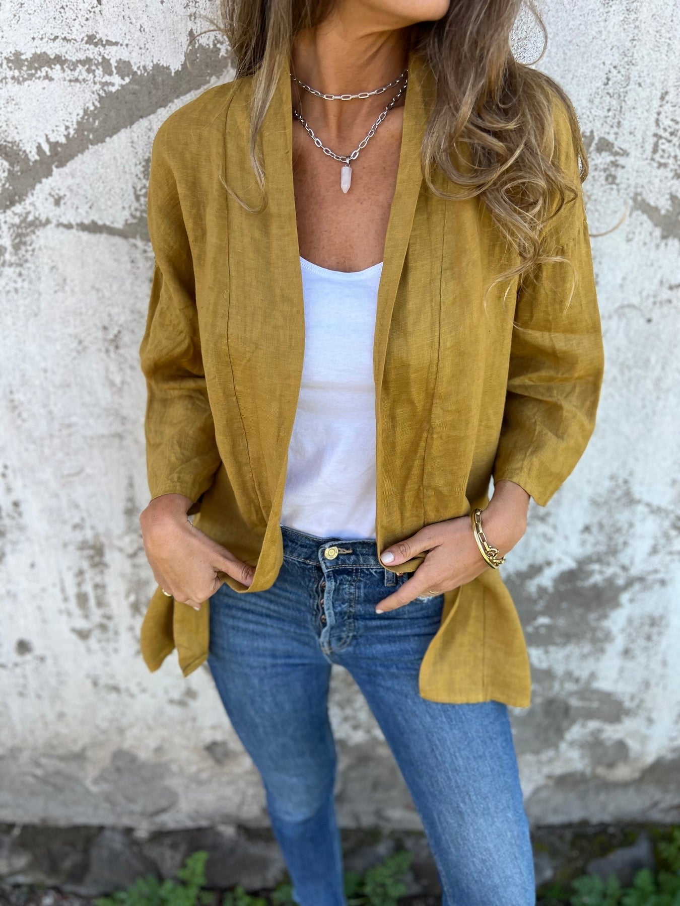 Cardigan in lino con volant — 13