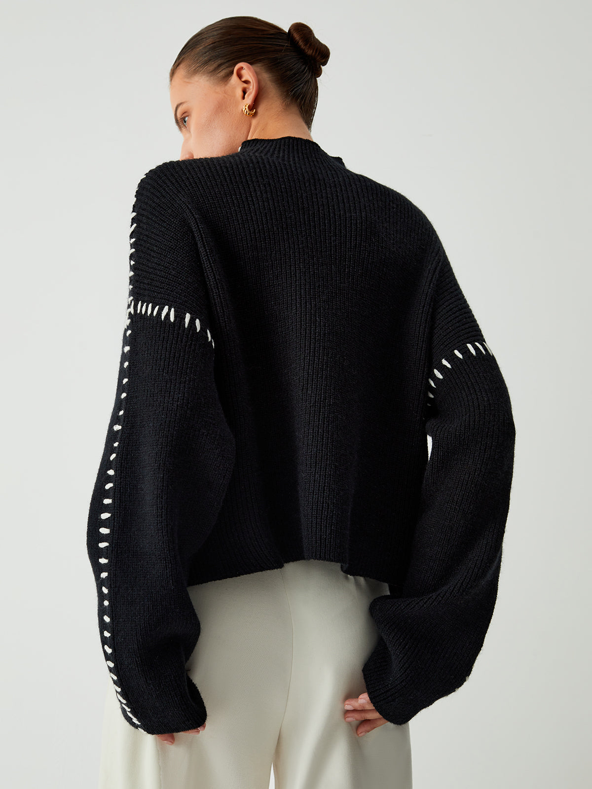 Alma | Maglia dolcevita oversize con dettagli in piqué — 5