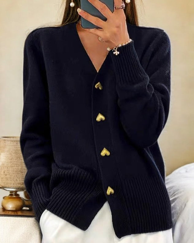 Adele | Cardigan elegante con bottoni a cuore — 6