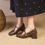 Anni – Intramontabili scarpe da donna con tacco medio-alto — 1