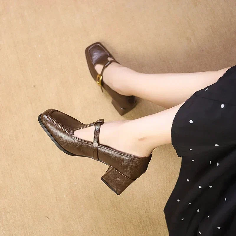 Anni – Intramontabili scarpe da donna con tacco medio-alto — 4