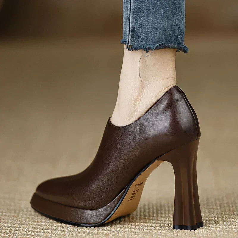Nele – Tacchi alti alla moda — 3