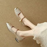 Tilda – Scarpe classiche con cinturino dal look elegante — 12