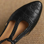 Carla – Scarpe classiche con barra a T in pelle con dettaglio intrecciato — 10