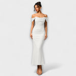 Solveig | vestito aderente con volant e spalle scoperte — 21