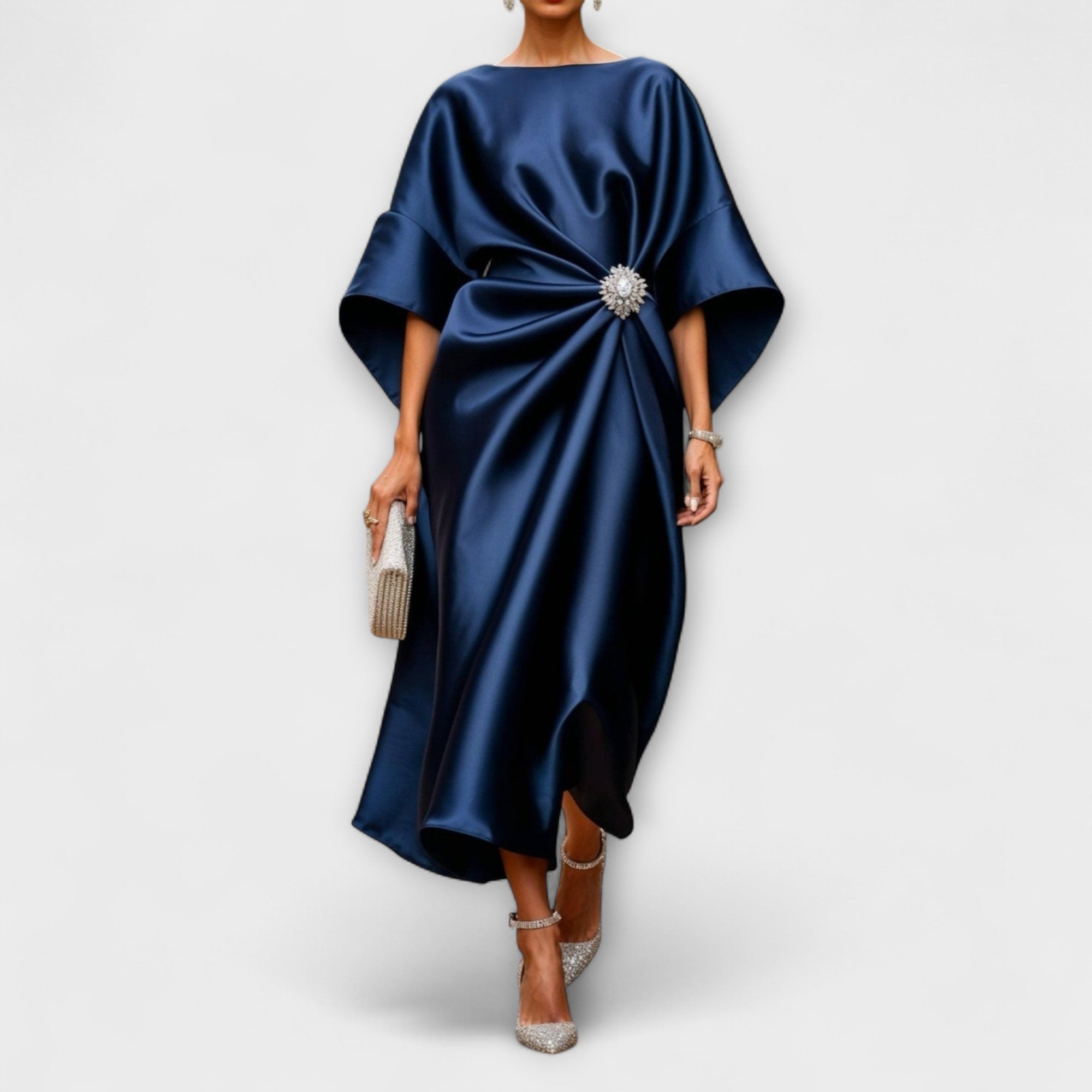 Gretchen | Abito lungo in satin luccicante — 2