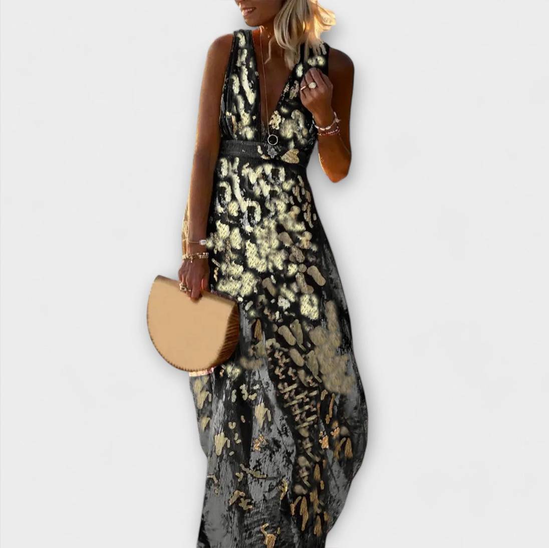 Margaretha | Abito fluido con scollo a V e dettagli in paillettes — 11