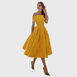 Dagmar | Elegante maxi abito drappeggiato con spalle scoperte — 2
