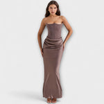 Lina | Maxi abito in raso drappeggiato con spalle scoperte — 10