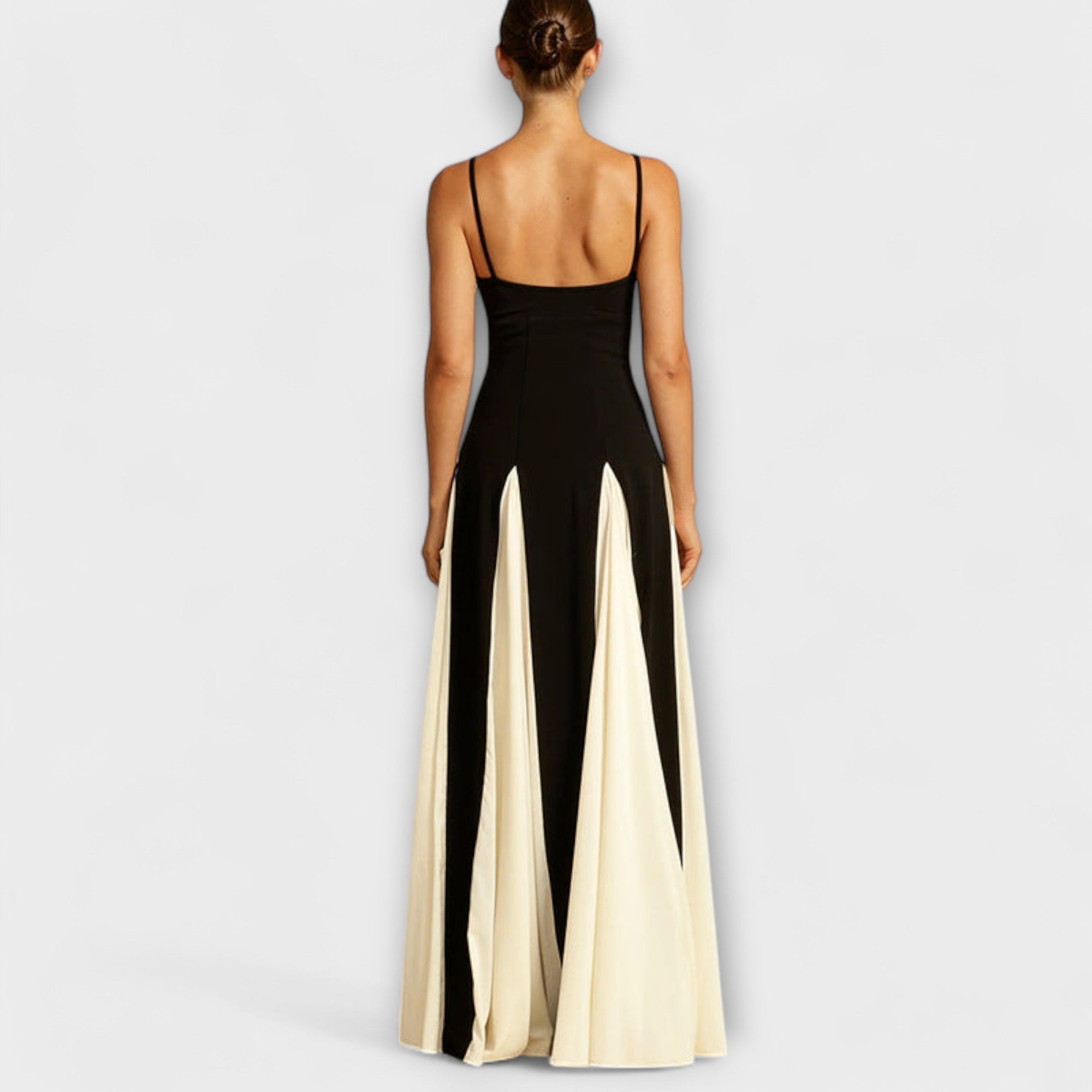 Annette | Maxi abito a trapezio dall'eleganza classica con pannelli in tulle — 5