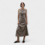 Hannelore | Maxi abito fluido realizzato in misto lino — 1