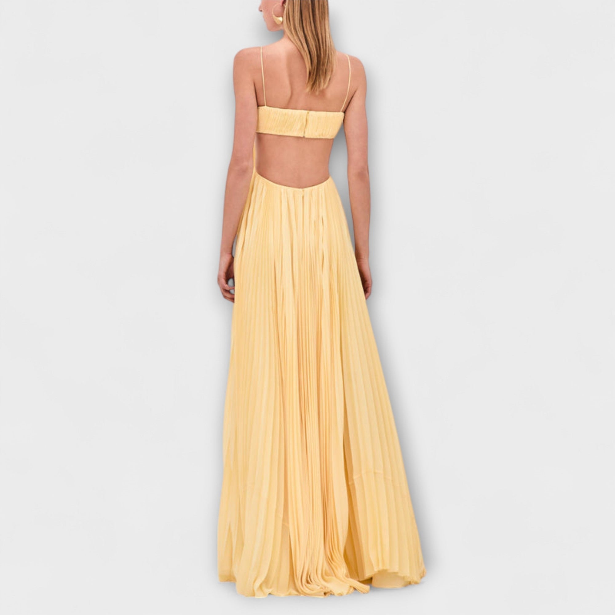 Heike | Abito lungo elegante e fluido con cut-out plissettato — 5