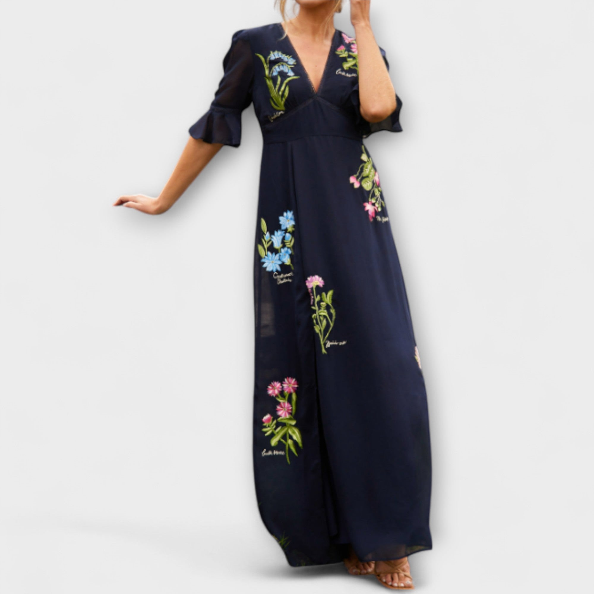 Trude | Elegante abito blu navy con ricami floreali — 2