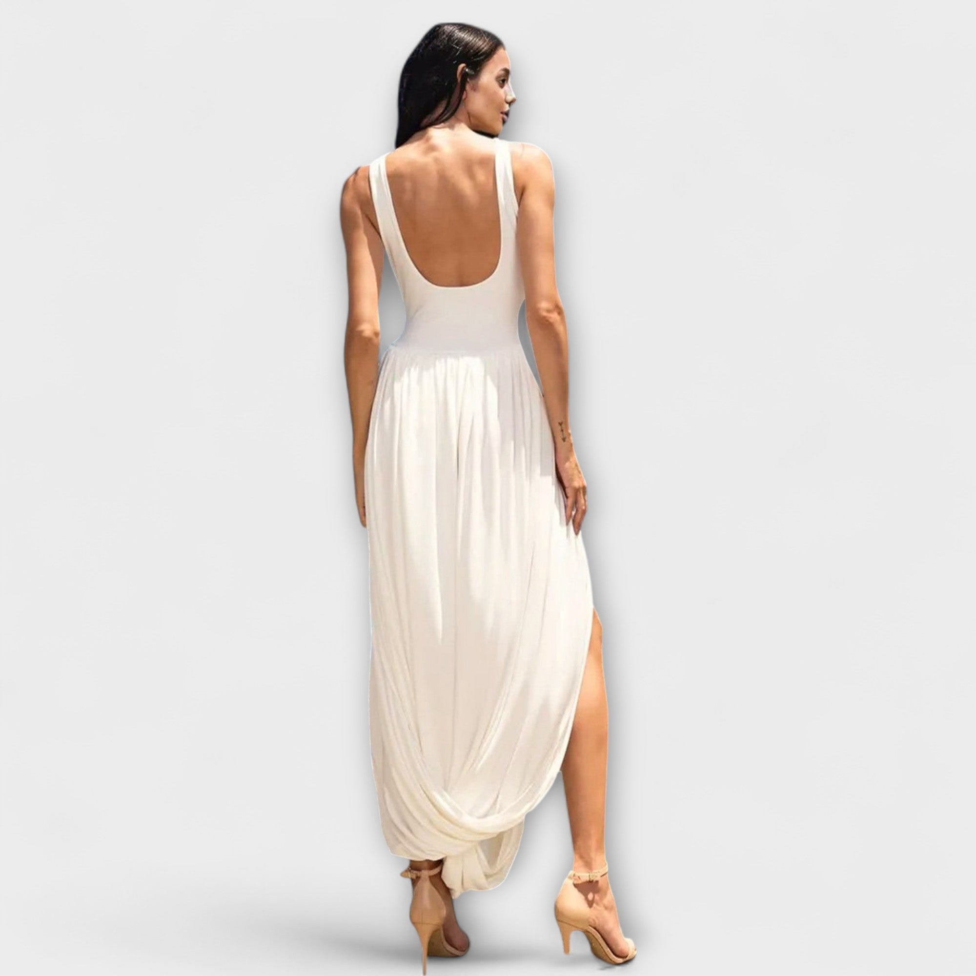 Nicole | Maxi abito drappeggiato con gonna scultorea e spacco laterale — 2