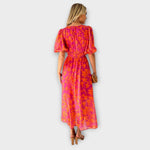 Henrike | Abito midi con maniche a sbuffo e stampa floreale con scollo a V — 3