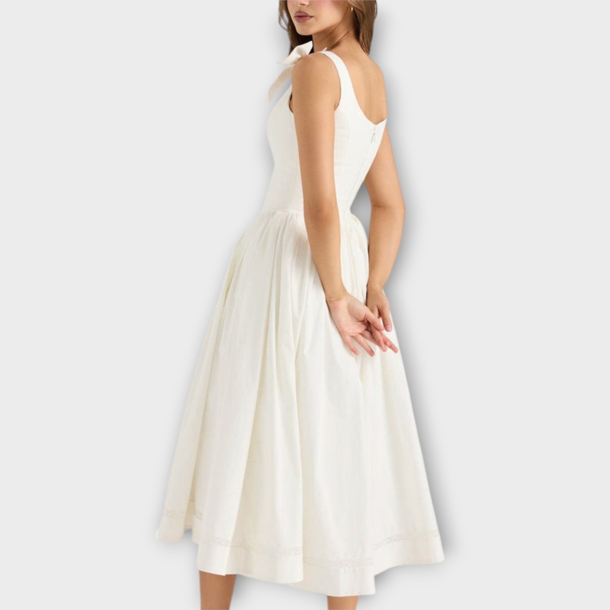 Karin | Abito midi bianco con dettaglio fiocco — 3