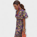 Maria | Abito elegante con scollo a V e maniche a sbuffo — 5