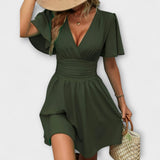Gudrun | Abito con arricciatura in vita e scollo a V — 4