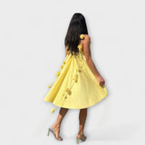 Charlotte | Mini abito ampio con stampa floreale elegante e spalline — 2