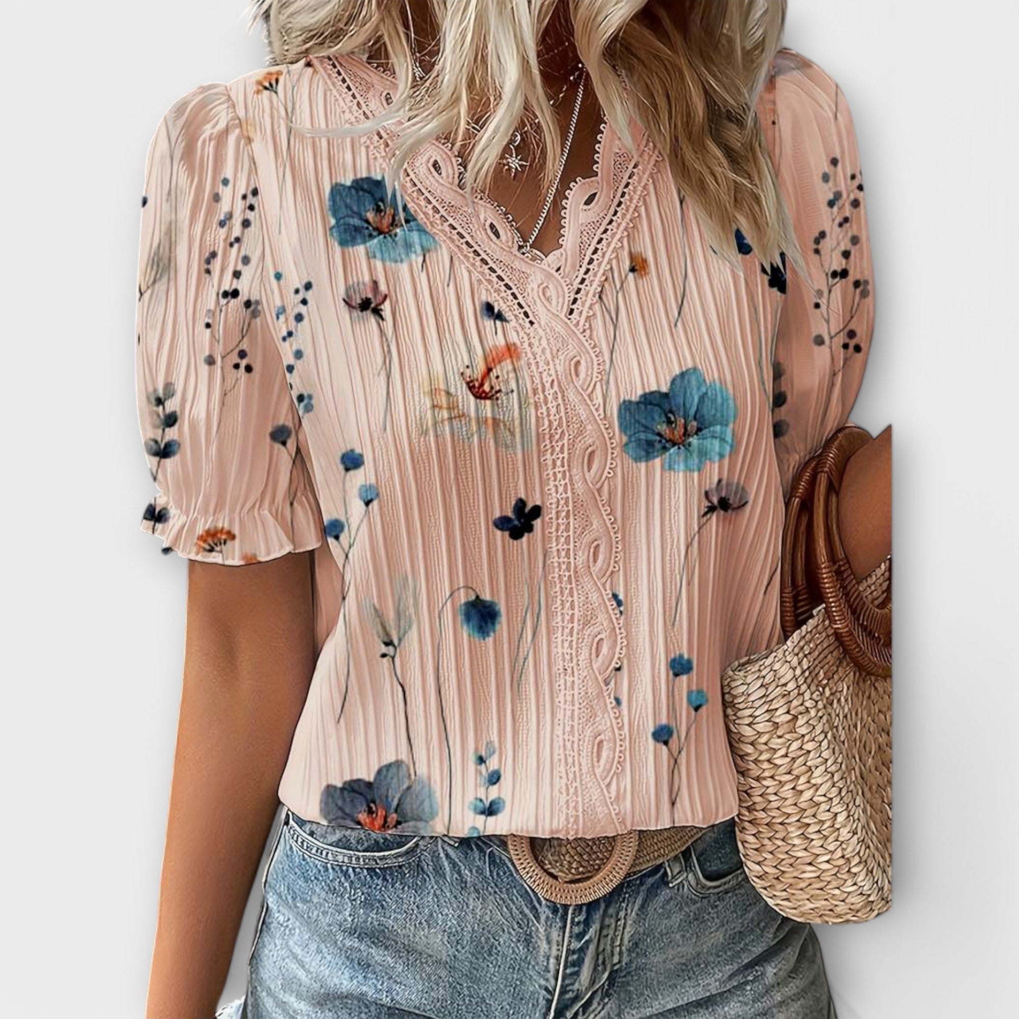 Louisa | Camicetta alla moda con scollo a punta — 3
