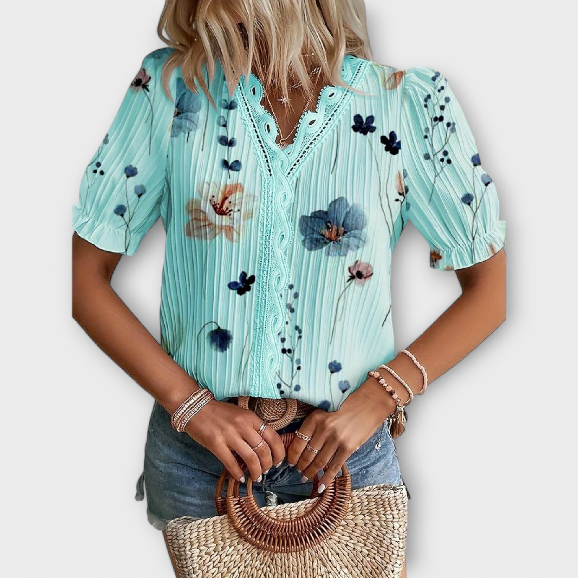 Louisa | Camicetta alla moda con scollo a punta — 7
