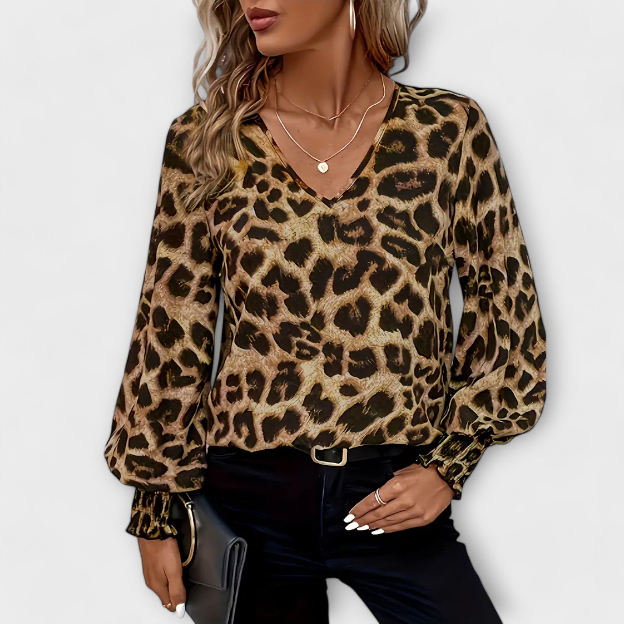 Tina | Elegante camicetta con stampa leopardata — 2