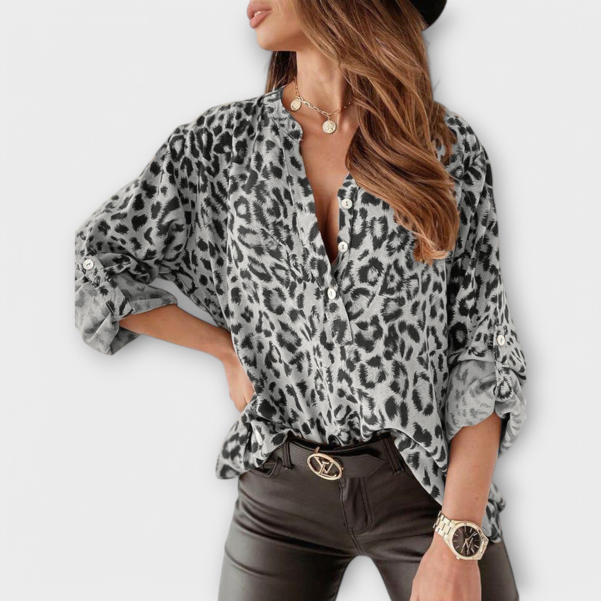 Astrid | Blusa alla moda con stampa leopardata — 2