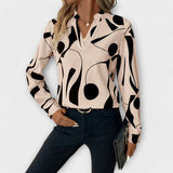 Lieselotte | Elegante camicetta a maniche lunghe con scollo a punta — 4
