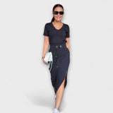 Viktoria | Top elegante con scollo a V e gonna — 4