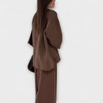 Greta | Duo top e pantaloni casual con scollo a V — 2