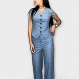 Karin | Elegante set top e pantaloni con scollo a V — 2