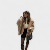 Kriemhild | Cappotto oversize dallo stile urban chic — 2
