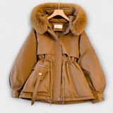 Luisa | Elegante giacca invernale Brévine con collo in pelliccia — 4