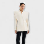 Carolin | Blazer con spalle scultoree — 2