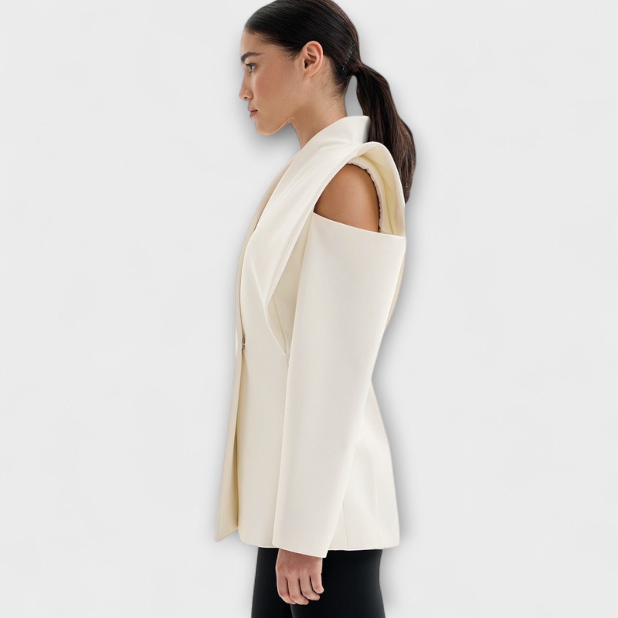 Carolin | Blazer con spalle scultoree — 3