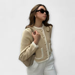 Hannah | Giacca classica con tasche decorative — 1