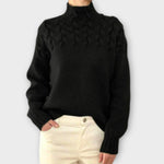 Antonia | Maglione da donna con dettaglio in maglia a trecce — 1
