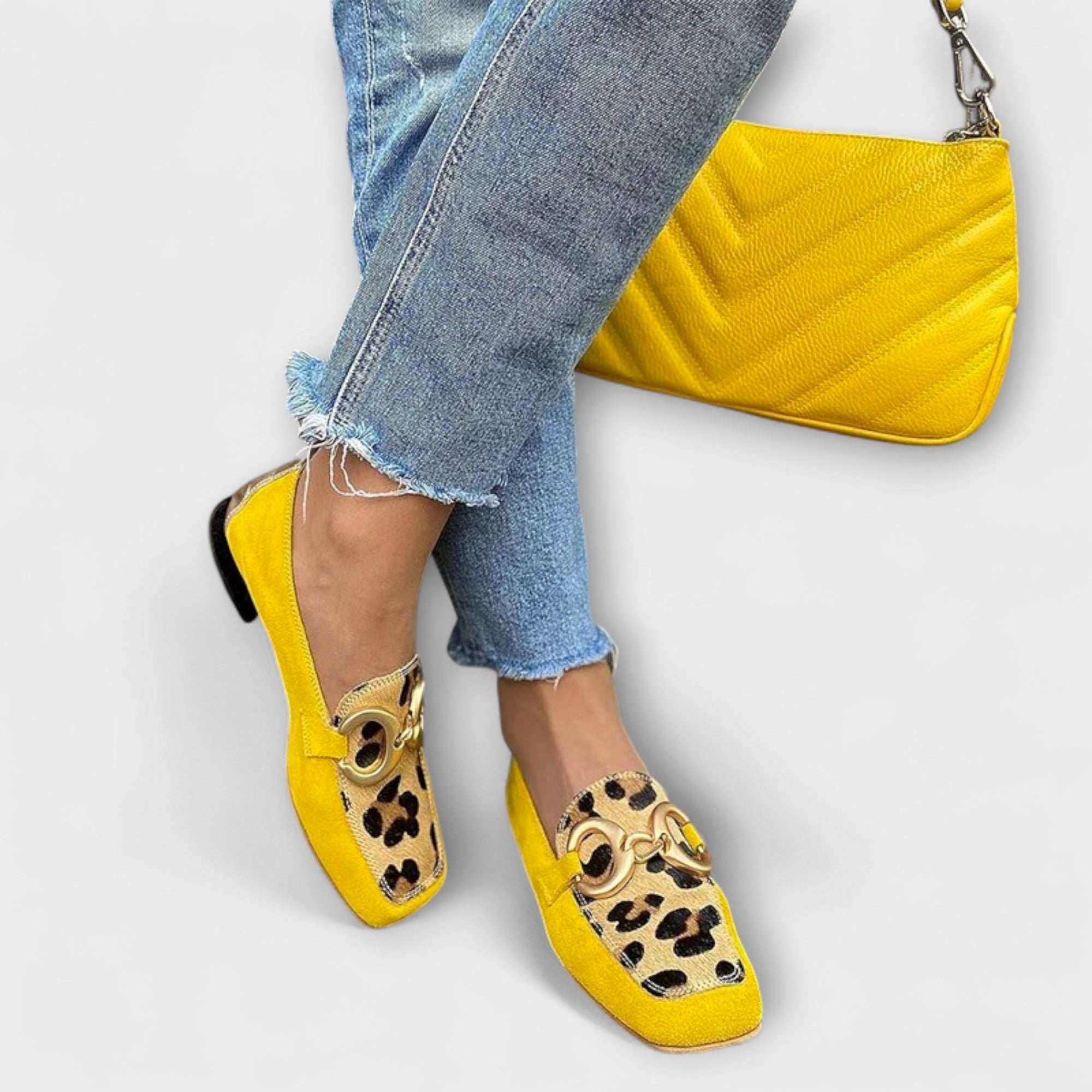 Melanie | Stampa leopardata e dettagli metallici — 1